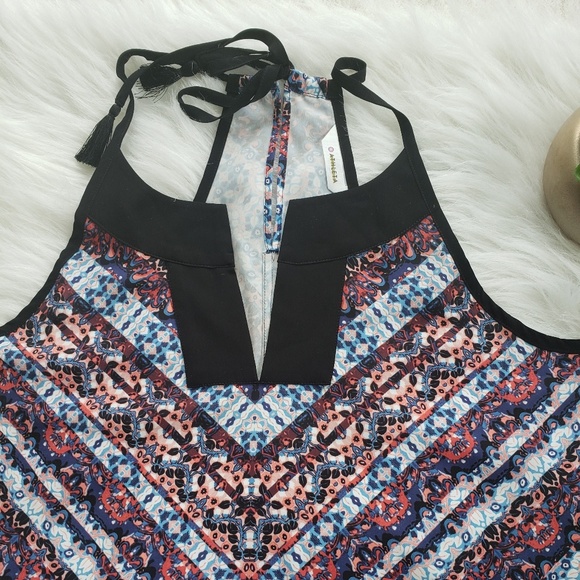 Athleta Chevron Dunes Racerback Tank, M 🆕️ - Picture 4 of 7